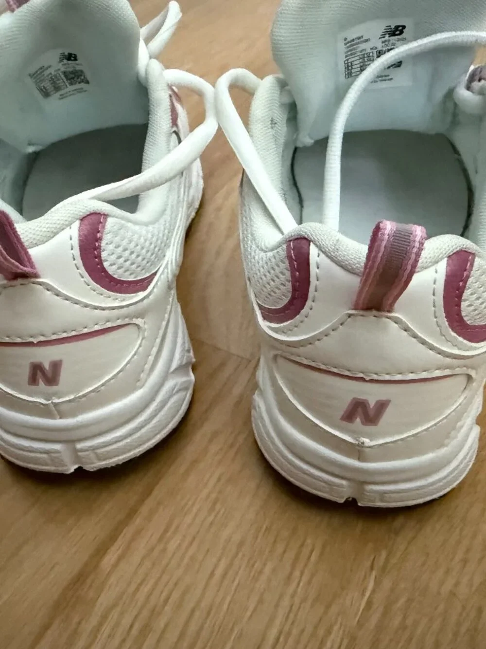 New Balance 408 Sneakers Sz 8.5